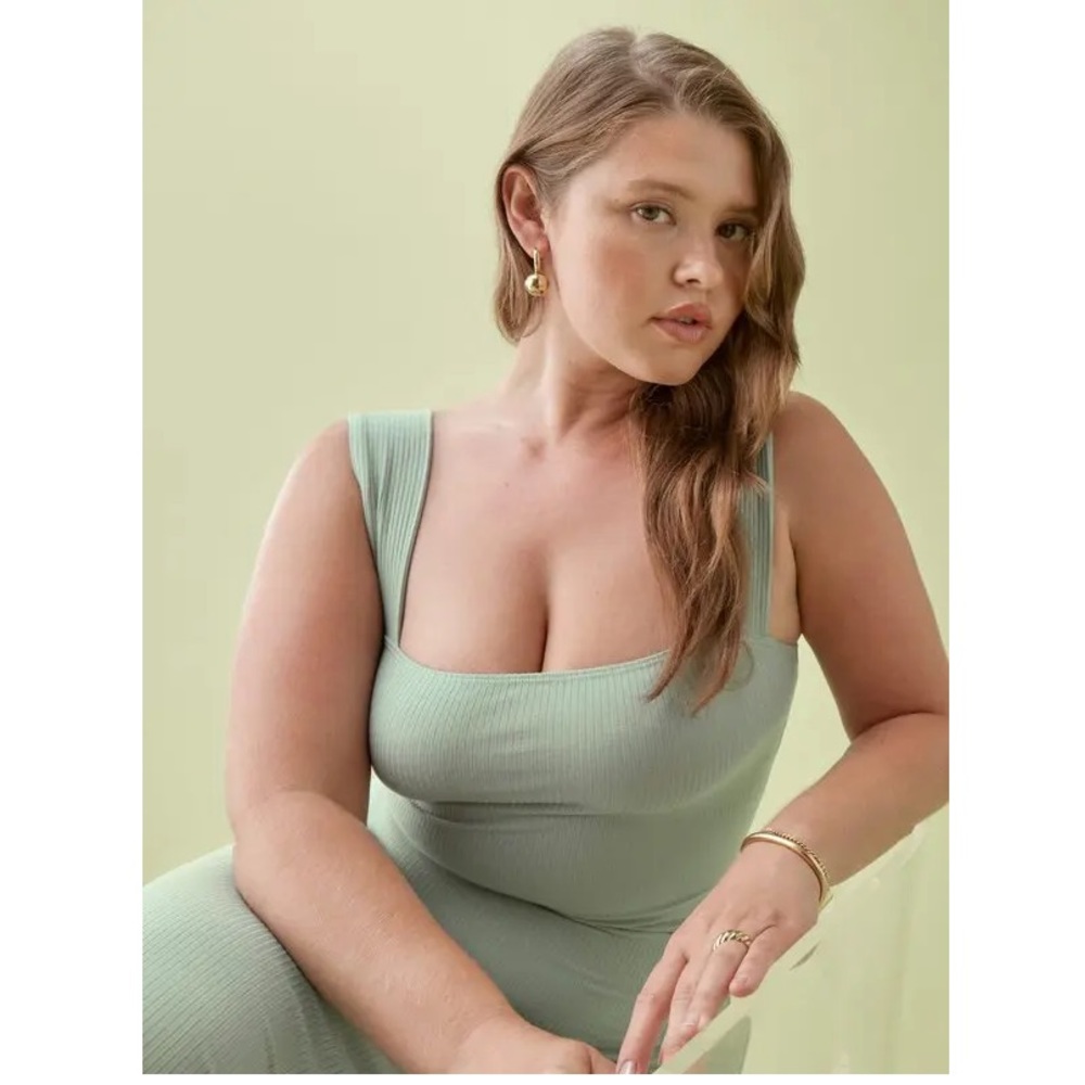Reformation “Kia” dress In Celadon size Xs